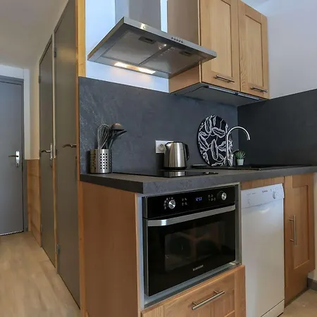 Apartment 4 Personnes, Tres Cosy Et Fonctionnel, 2 Separees, Vue Montagne, Expose Nord, Depart Aux Pieds - Fr-1-545-13 *